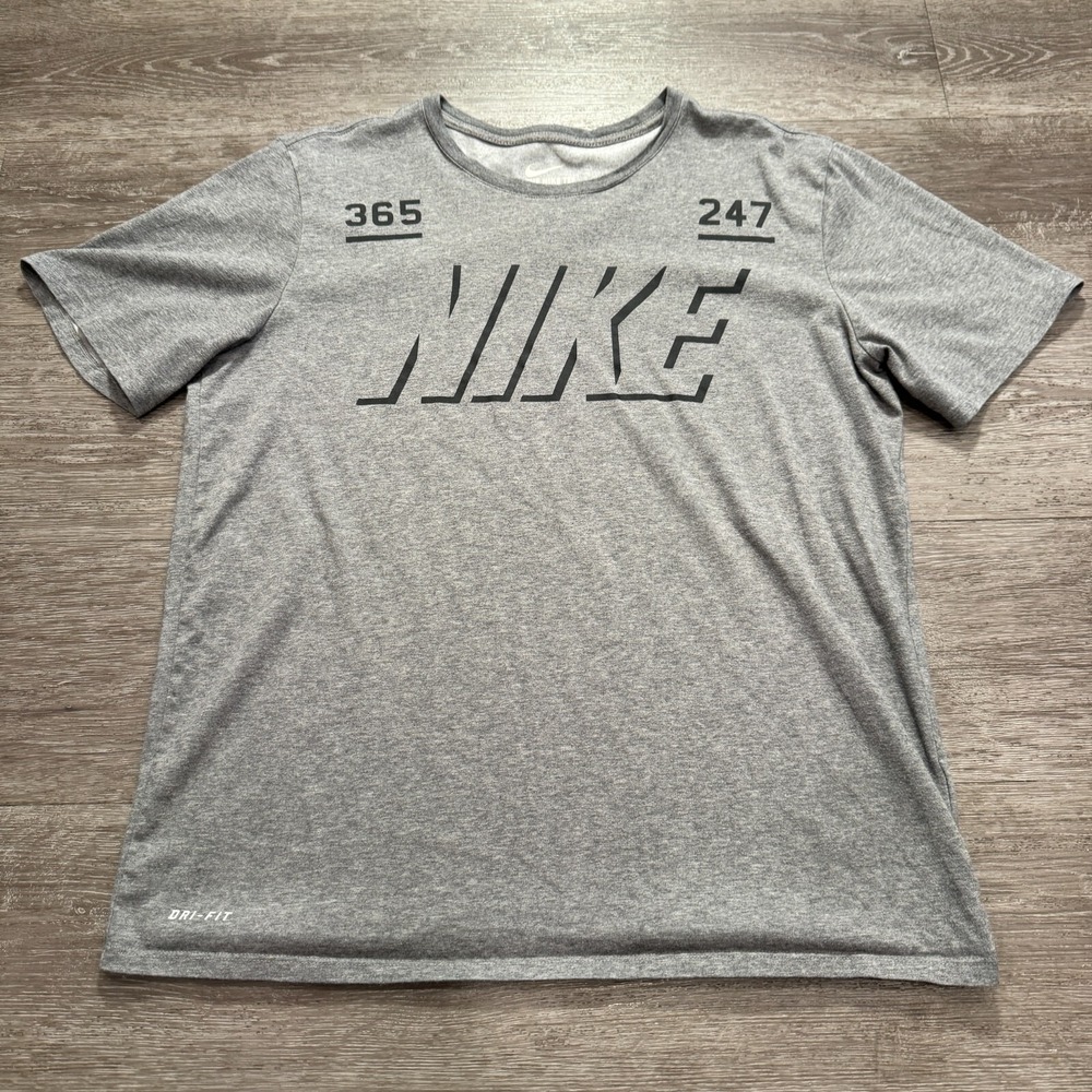 Nike Shirt Mens Large Gray Tee Spellout Short Sleeve Crew Neck Casual Minimal